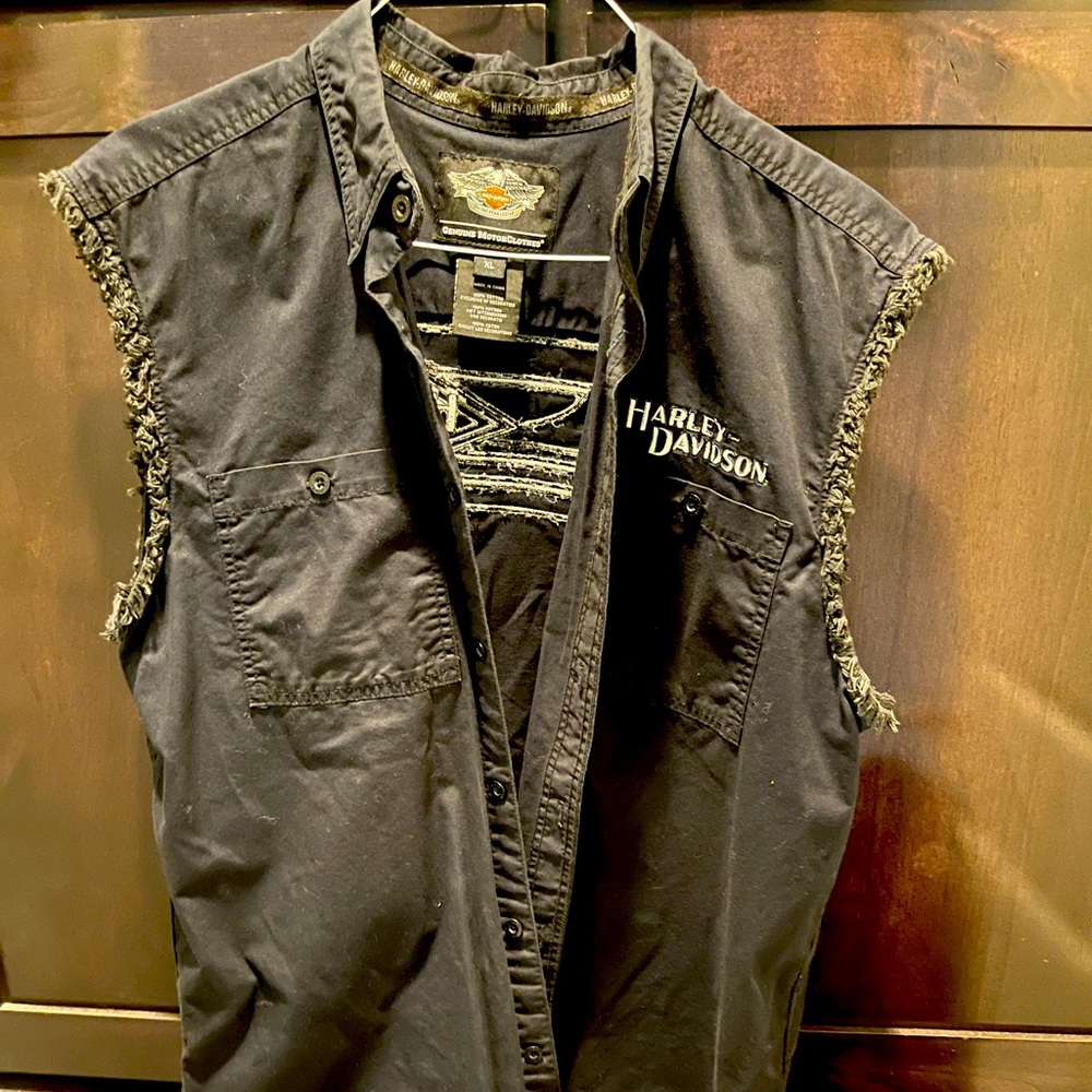 Harley Davidson black vest XL
